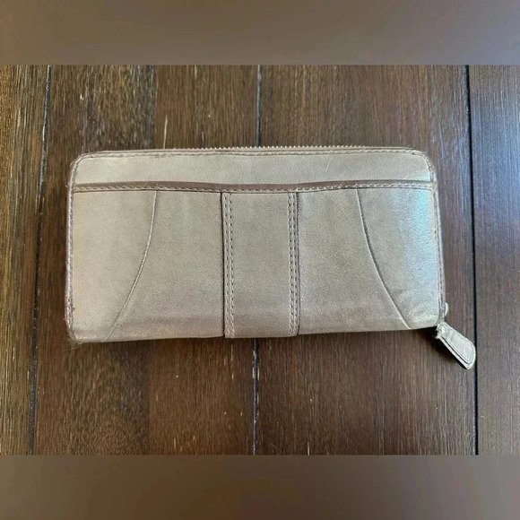 Coach Soho continental wallet - Picture 3 of 14